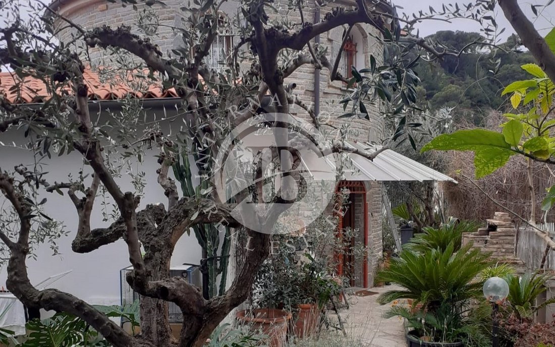 Villa in City Center, Ventimiglia, Liguria 2 - 15032550