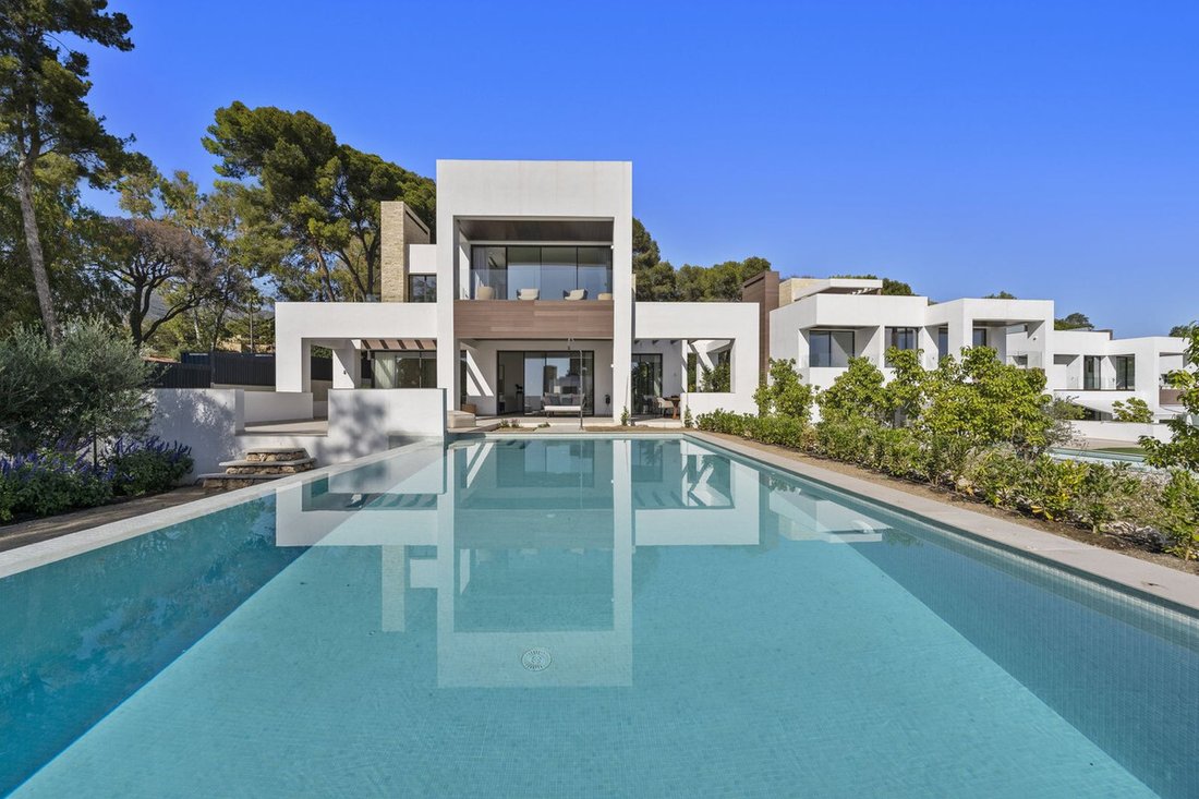 House in Puerto Banus, Marbella, Spain 1 - 15030299