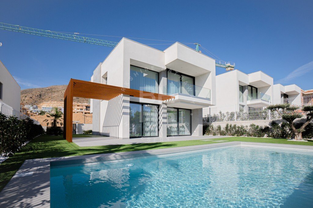 Villa in Finestrat, Valencian Community, Spain 1 - 14507397