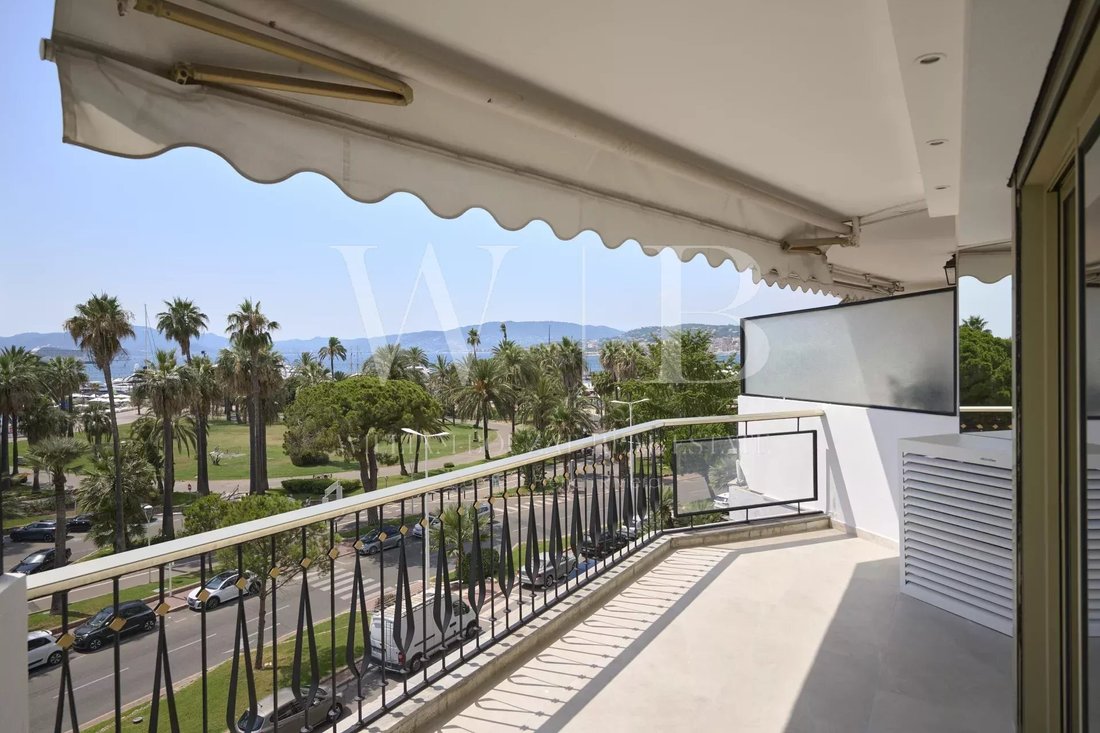 Apartment in Cannes, Provence-Alpes-Côte d'Azur, France 3 - 14578419