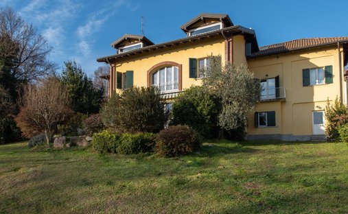 Villa in Zentrum, Varese, Lombardei 1