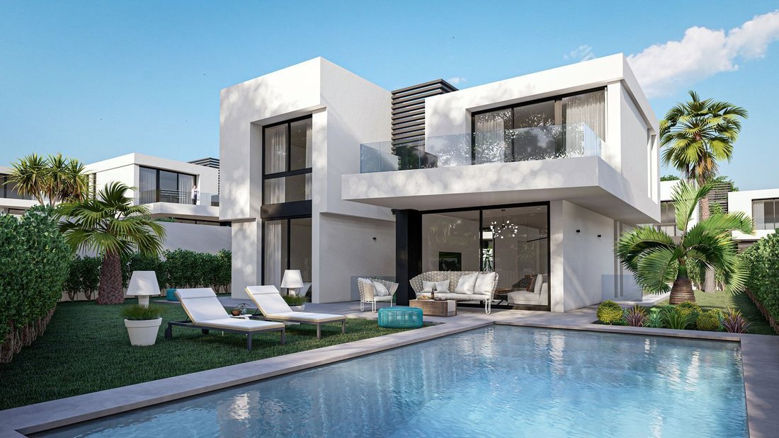 Villa in Benidorm, Valencian Community, Spain 1 - 15034175
