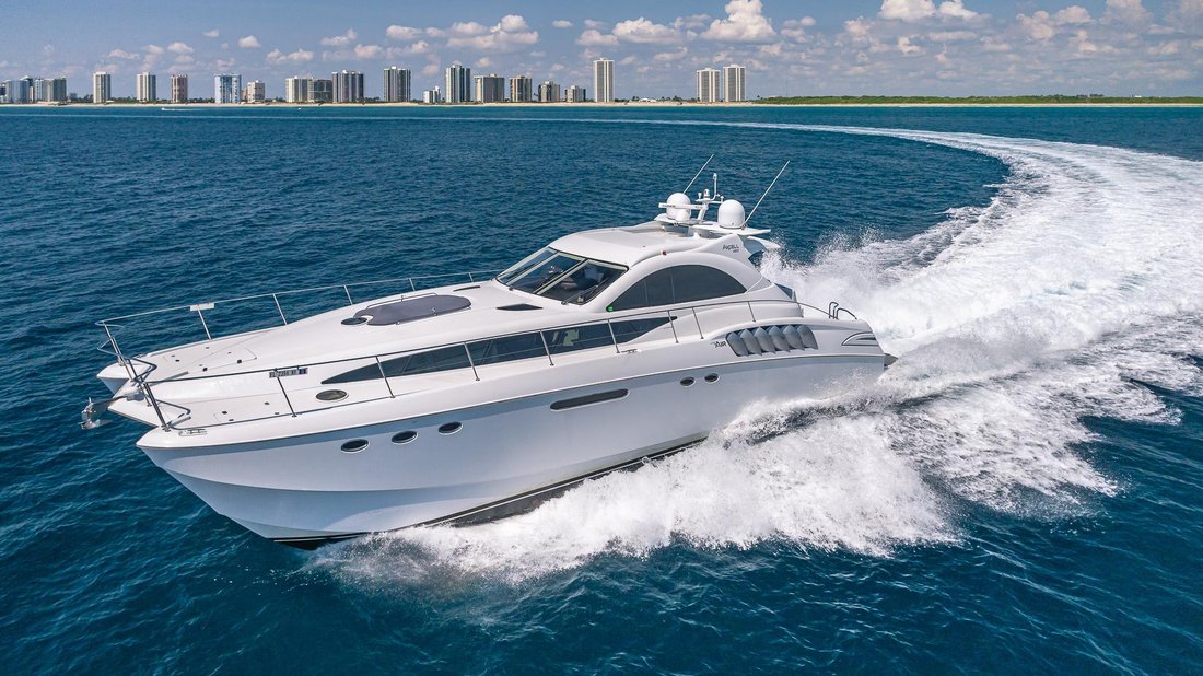 Catamaran in United States 1 - 15033329