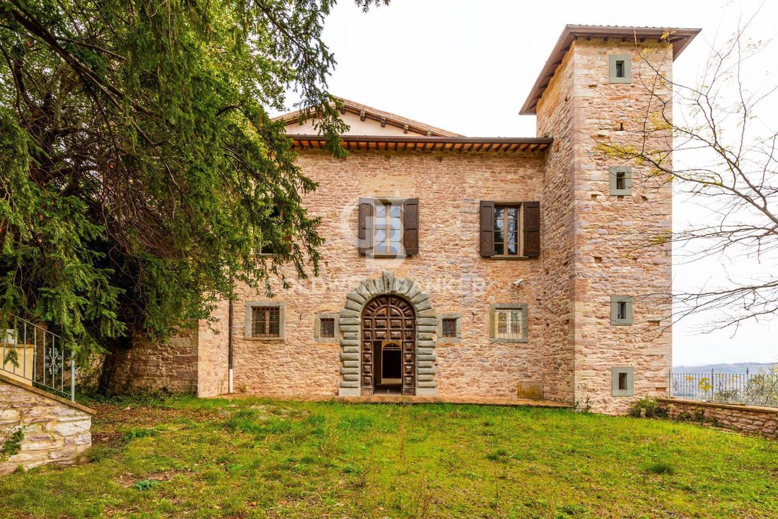 Gubbio, Umbria, Italy 1 - 15034524