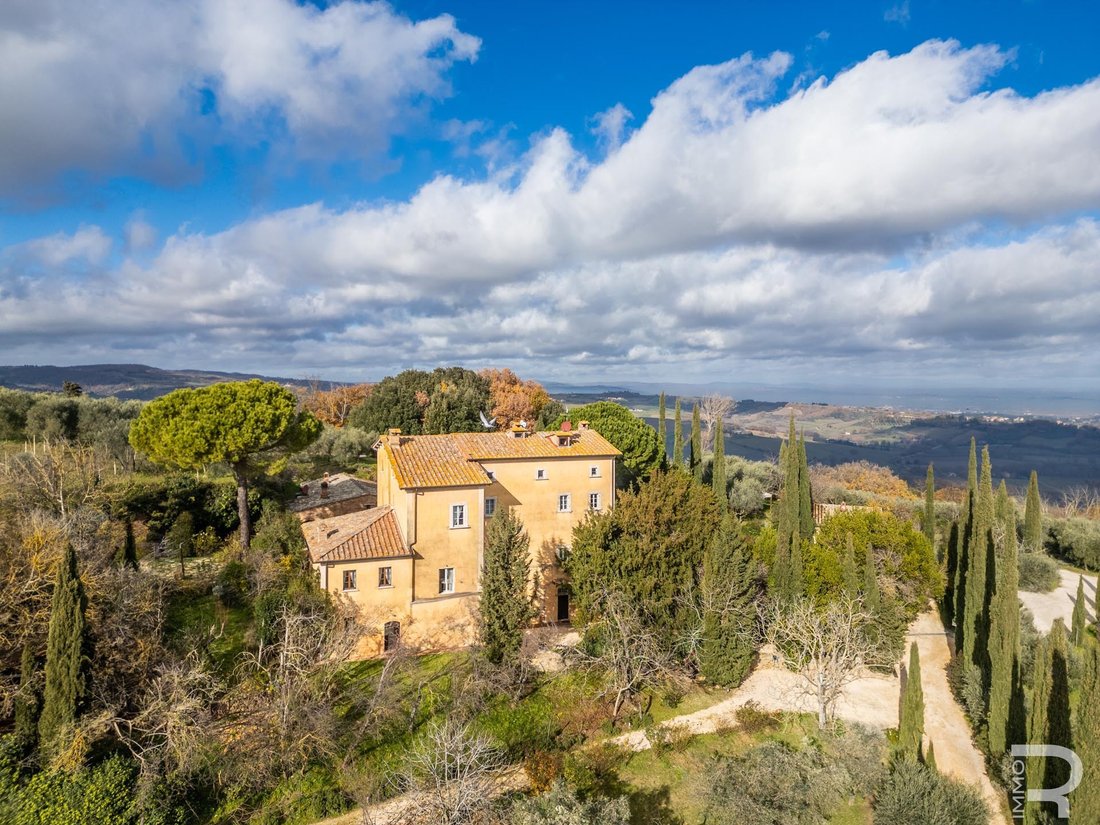 Villa in Montepulciano, Tuscany, Italy 3 - 15035562