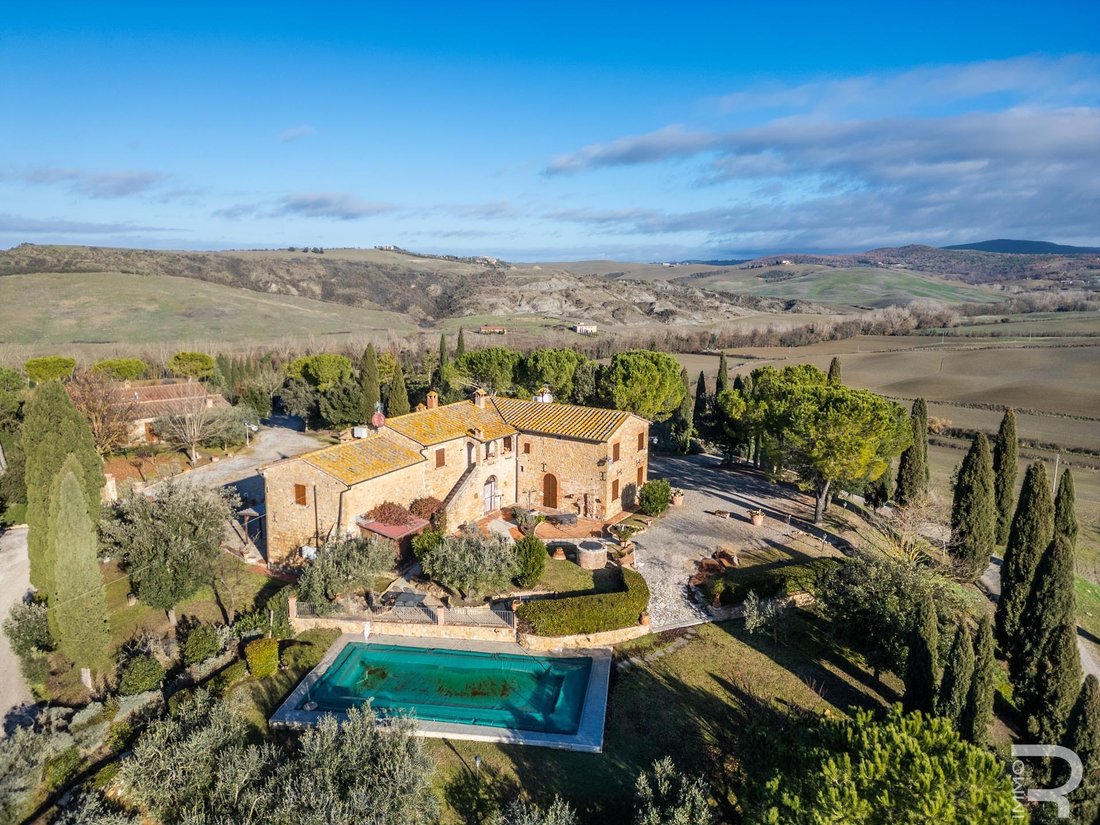 Farm Ranch in San Quirico d'Orcia, Tuscany, Italy 3 - 15035641