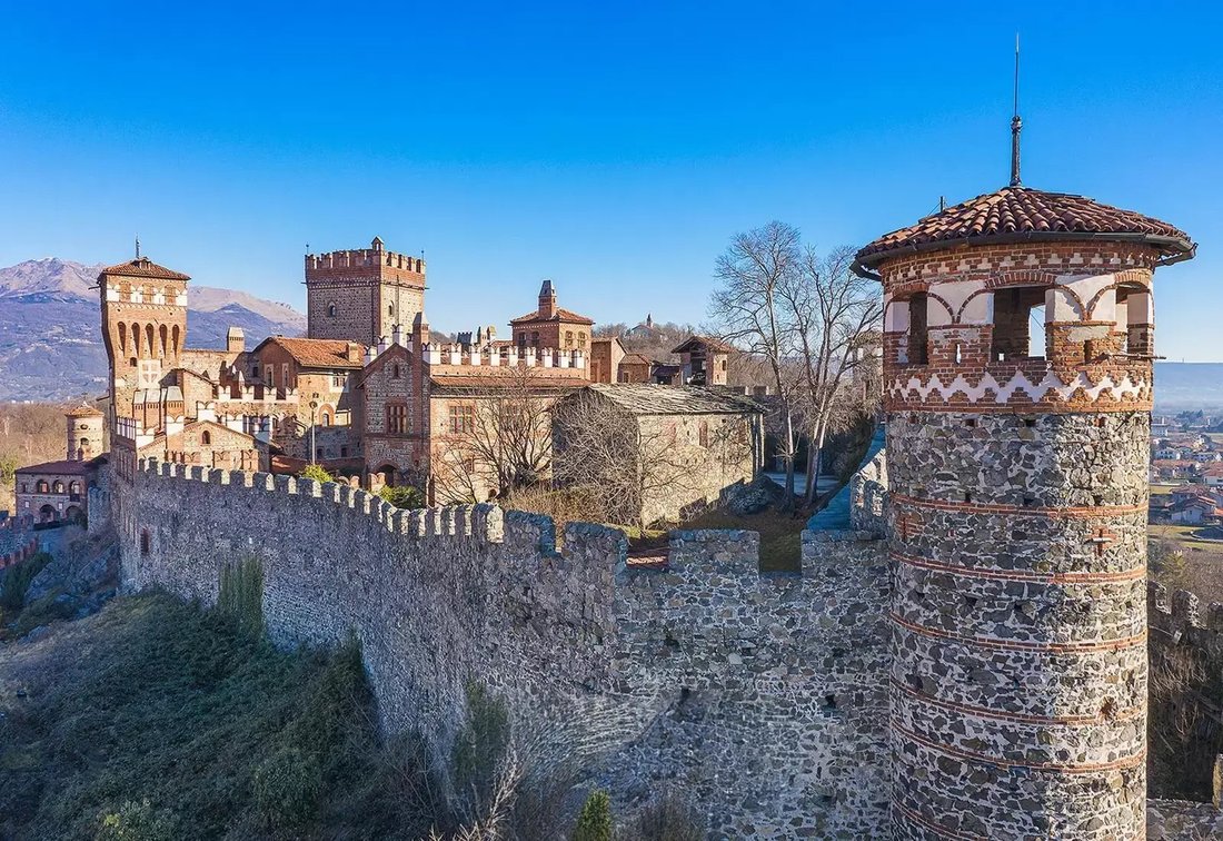 château à Pavone Canavese, Piémont, Italie 1 - 15035335