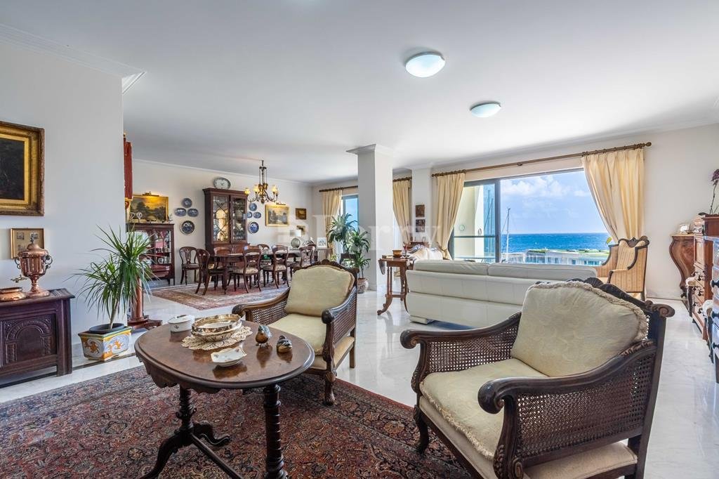 Apartment in Saint Julian's, Malta 4 - 15042787