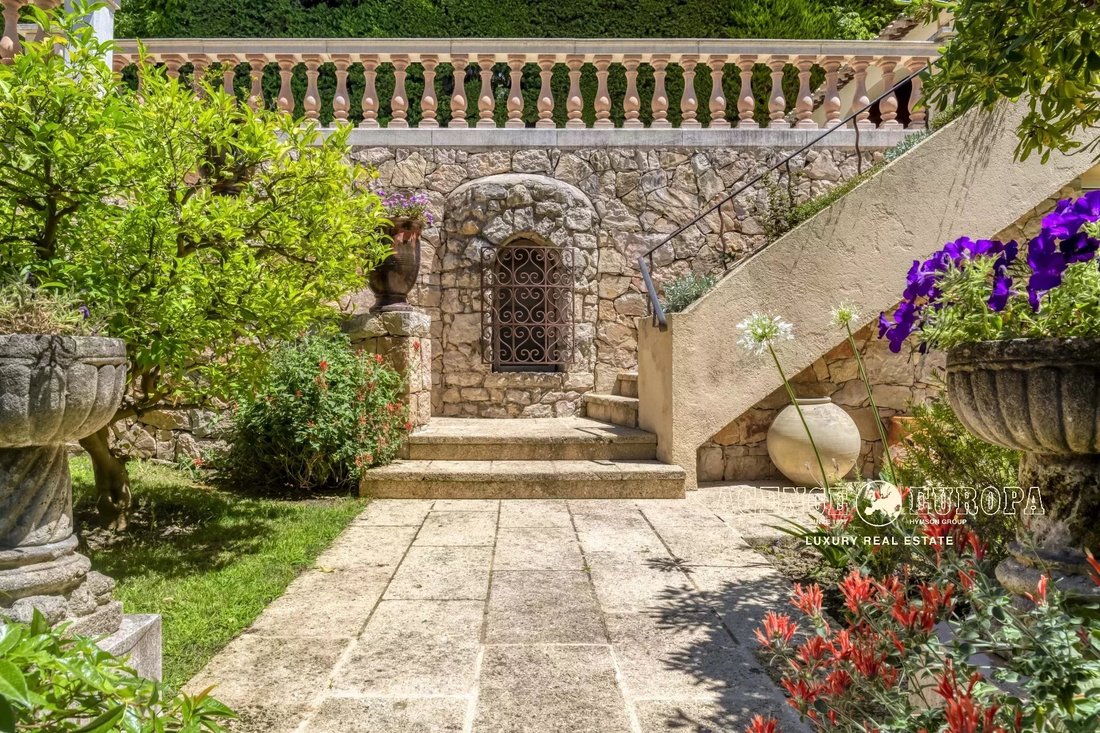 Villa in Collines, Le Cannet, France 5 - 13306393