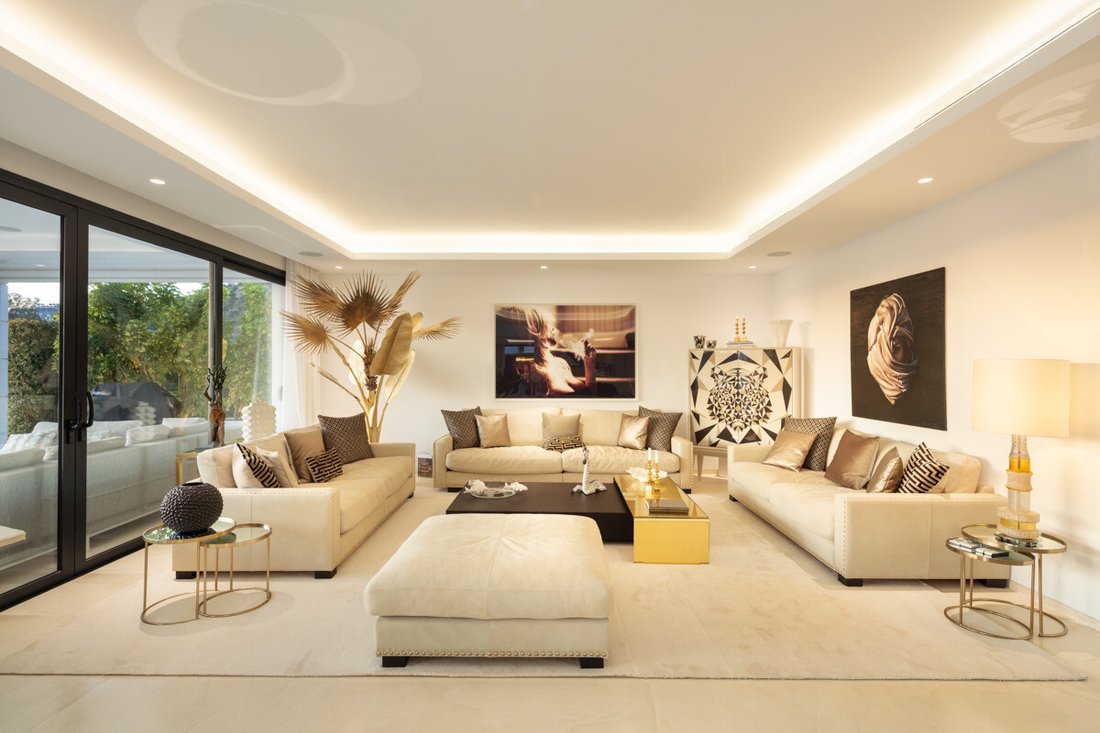 Villa in Nueva Andalucia, Marbella, Spain 5 - 15037309