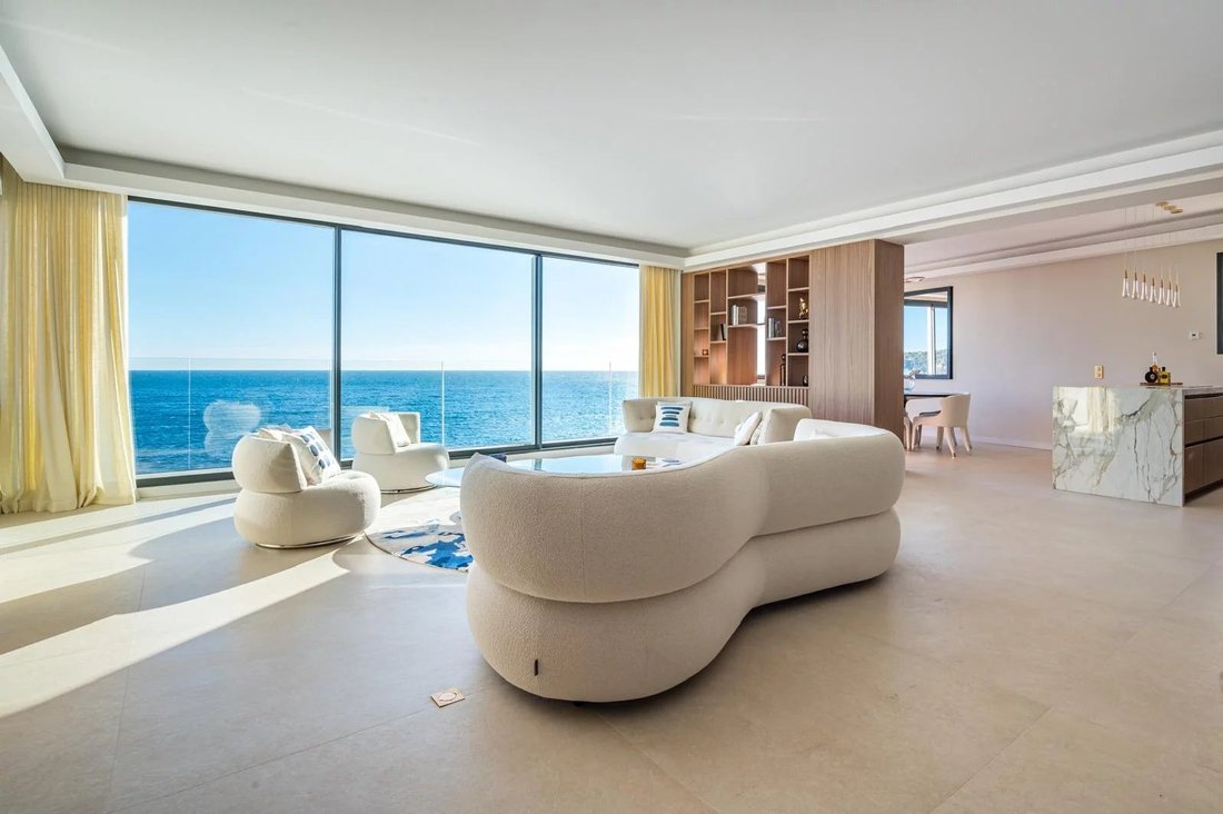 Villa in Mont Boron, Nice, Provence-Alpes-Côte d'Azur 3 - 12379461