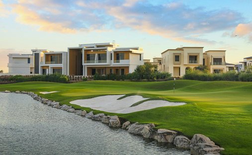 Land in Hadaeq Sheikh Mohammed Bin Rashid, Dubai, United Arab Emirates 1