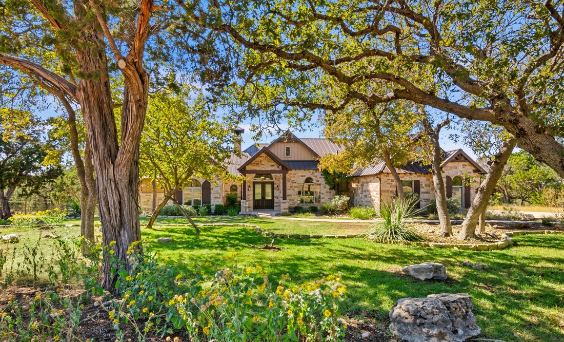 House in Boerne, Texas, United States 2 - 15042457