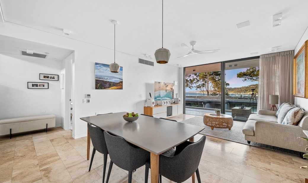 Stunning Panoramic Views Apartment image
