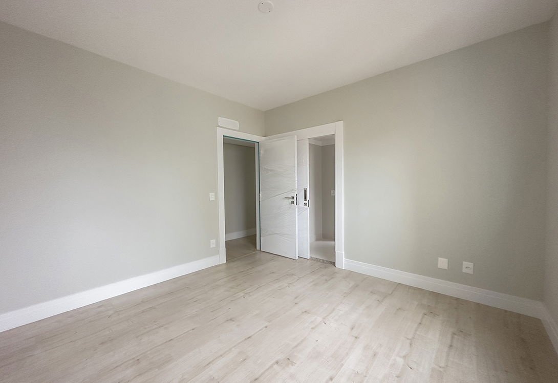 Condo in Centro, State of Santa Catarina, Brazil 4 - 15040784