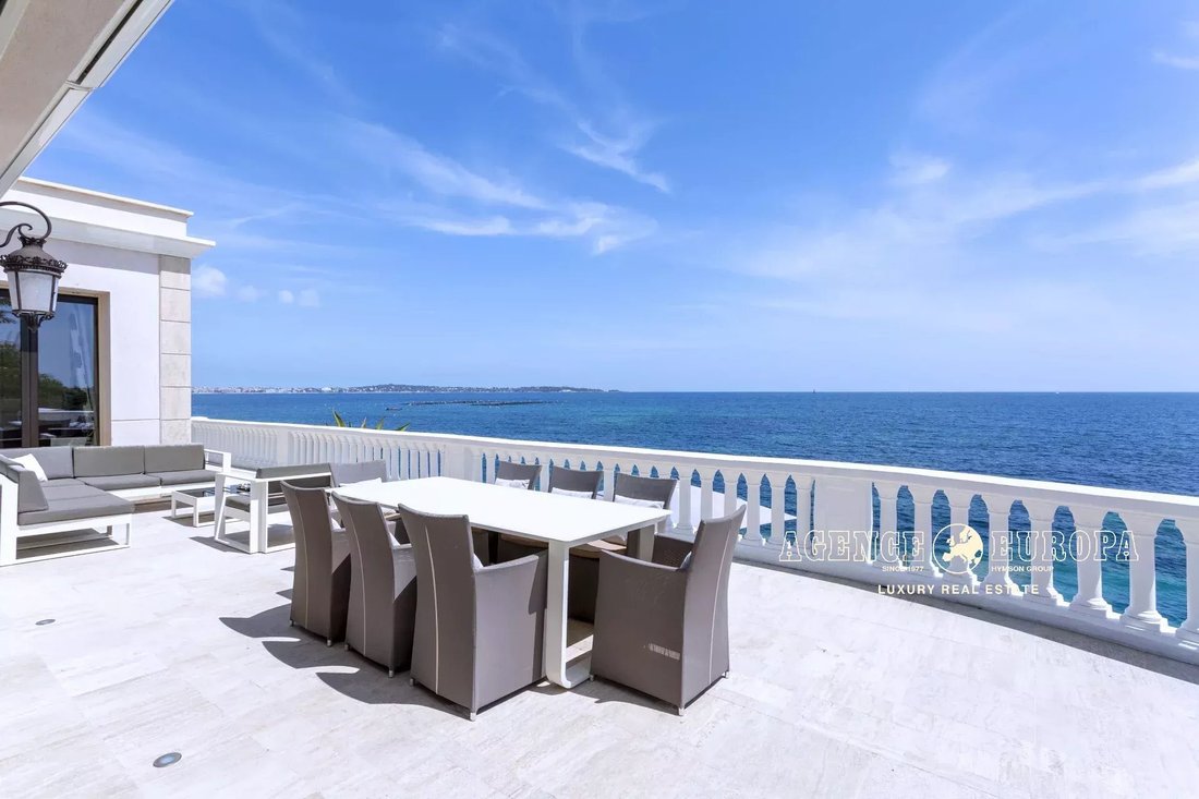 Villa à Cannes, Provence-Alpes-Côte d'Azur, France 4 - 12929091