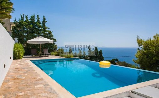 Villa in Marathonas, Attica, Greece 1