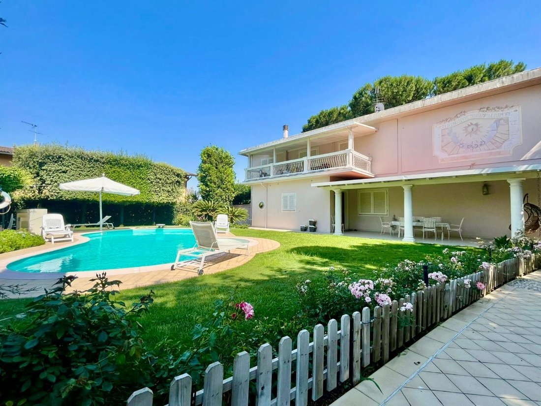Villa a San Romano, Toscana, Italia 2 - 15037025