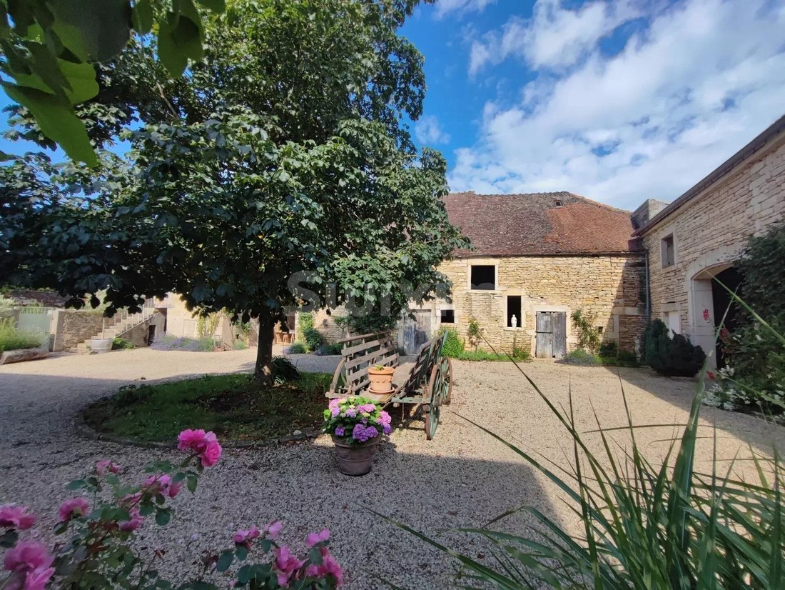 House in Tailly, Bourgogne – Franche-Comté, France 2 - 14446901