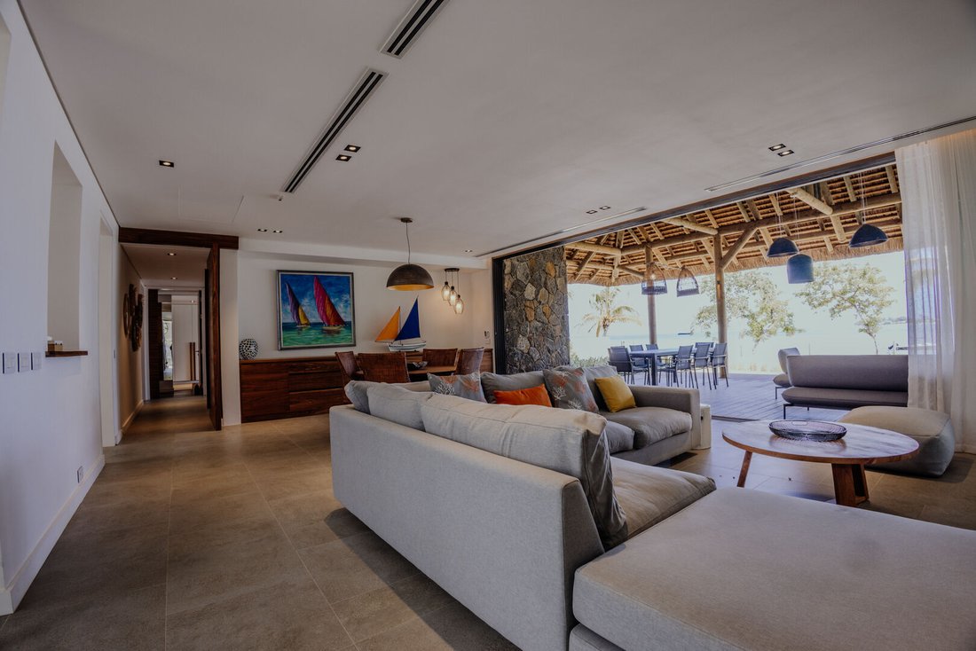 Villa in Rivière du Rempart, Rivière du Rempart District, Mauritius 2 - 15036878
