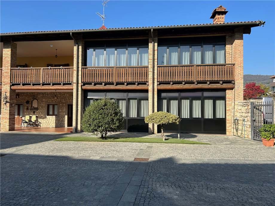Country House in Grumello del Monte, Lombardy, Italy 5 - 15039062