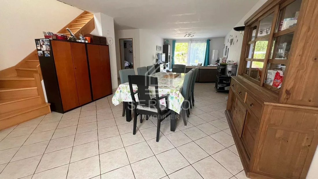House in Fontenay-sous-Bois, Ile-de-France, France 3 - 15039181