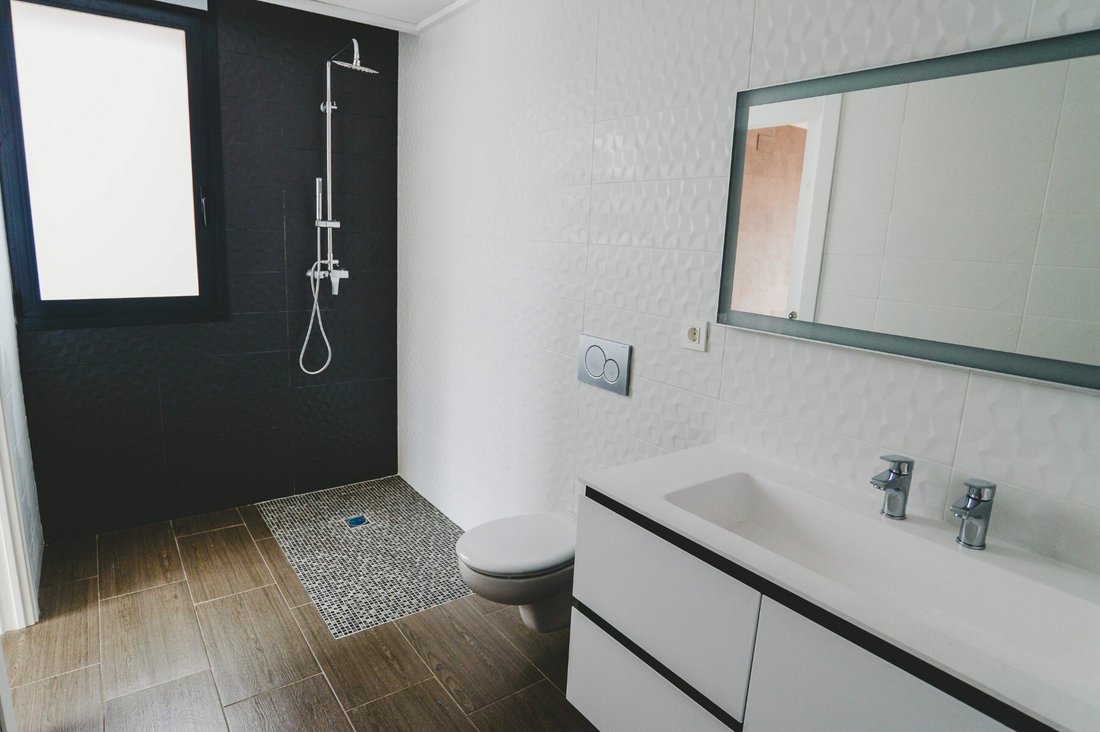 Villa in Elx / Elche, Valencian Community, Spain 5 - 12415226