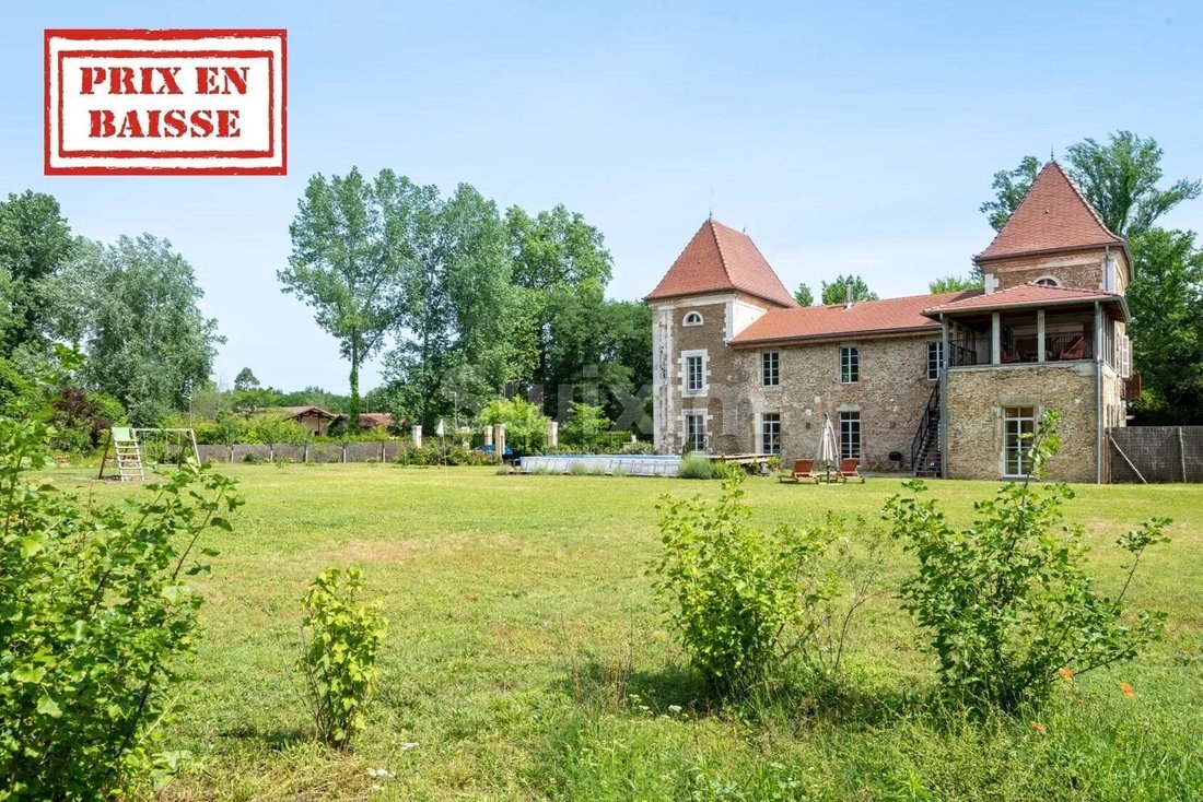 House in Saint-Martin-d'Oney, Nouvelle-Aquitaine, France 1 - 14453828