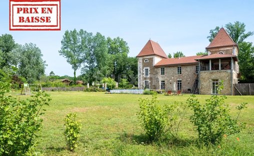 House in Saint-Martin-d'Oney, Nouvelle-Aquitaine, France 1