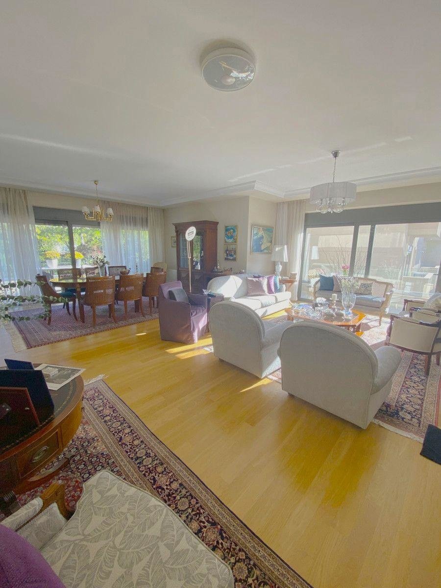 House in Kifisia, Attica, Greece 2 - 15037974