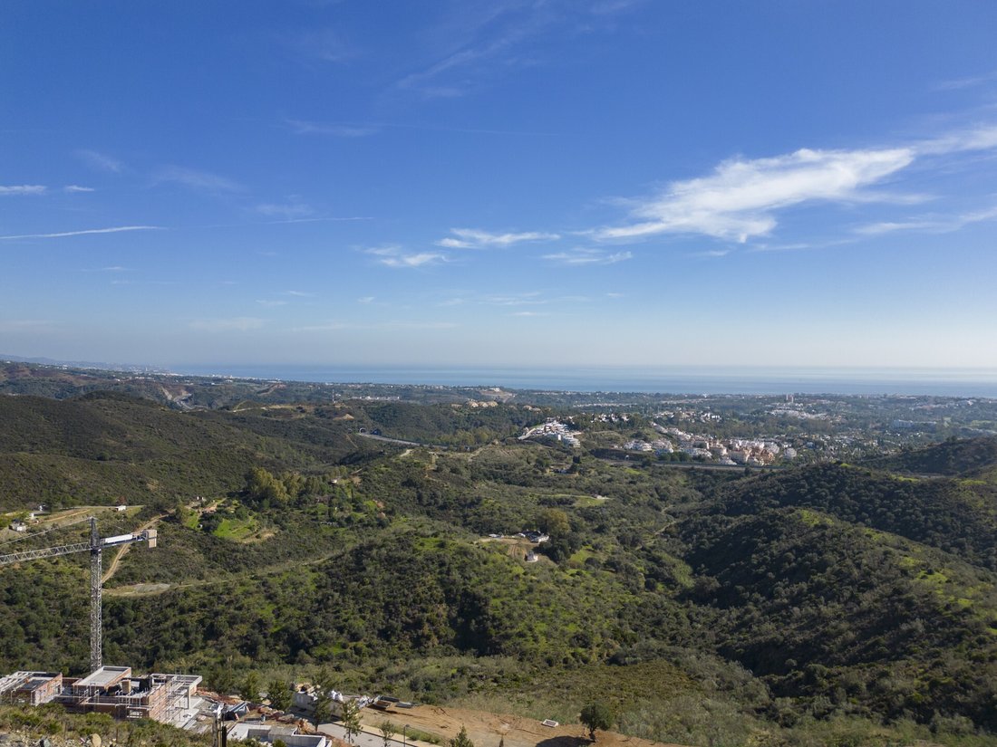 Land in La Quinta, Benahavis, Andalusia 2 - 15039047