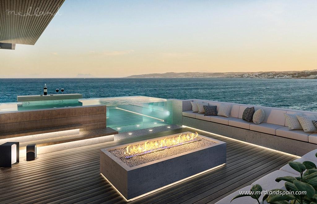 Appartamento a Estepona, Andalusia, Spagna 1 - 12364469