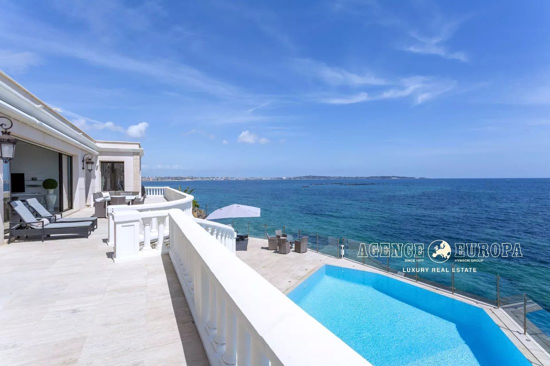Villa à Cannes, Provence-Alpes-Côte d'Azur, France 3 - 12929091