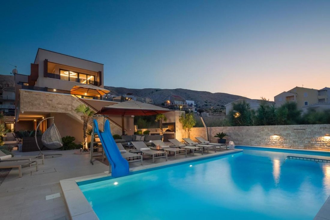 Villa in Pag, Croatia 3 - 15043576