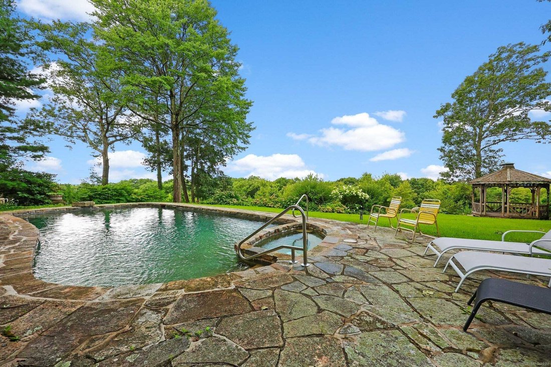 Dream Home On A Majestic Hilltop In Ridgefield, Connecticut, United 