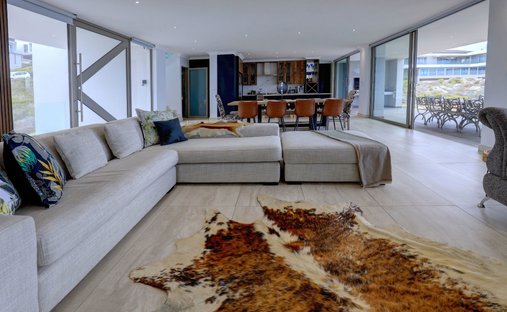 Haus in Dana Bay, Westkap, Südafrika 1