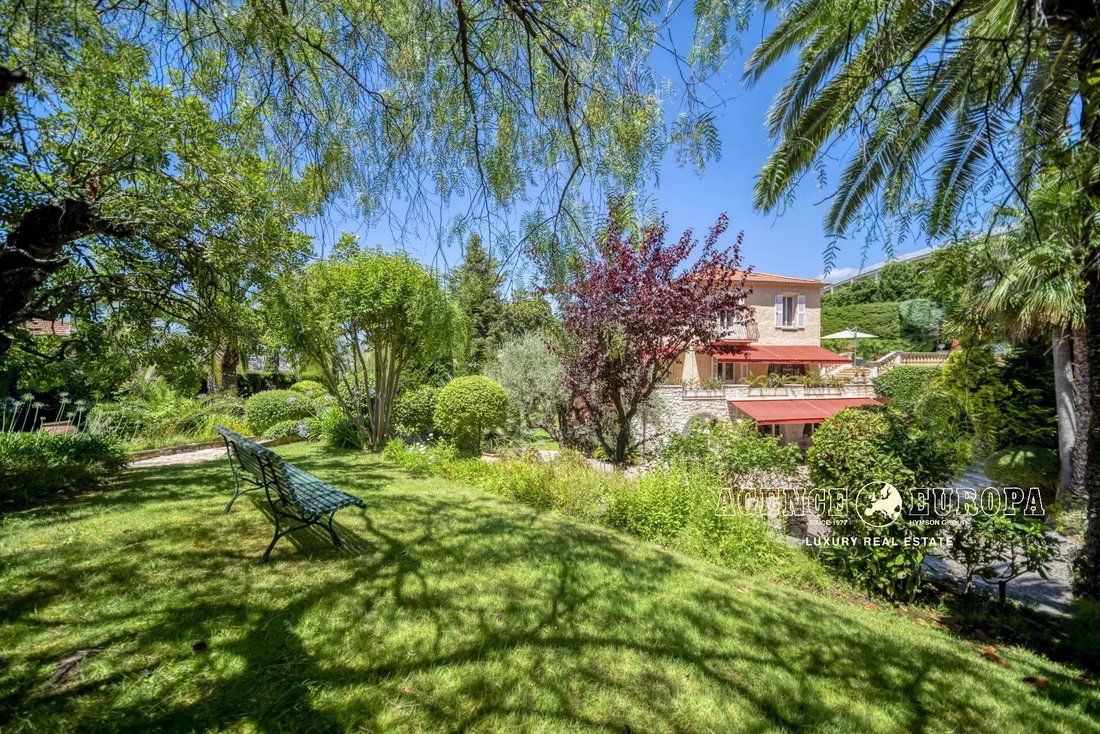 Villa in Collines, Le Cannet, France 3 - 13306393