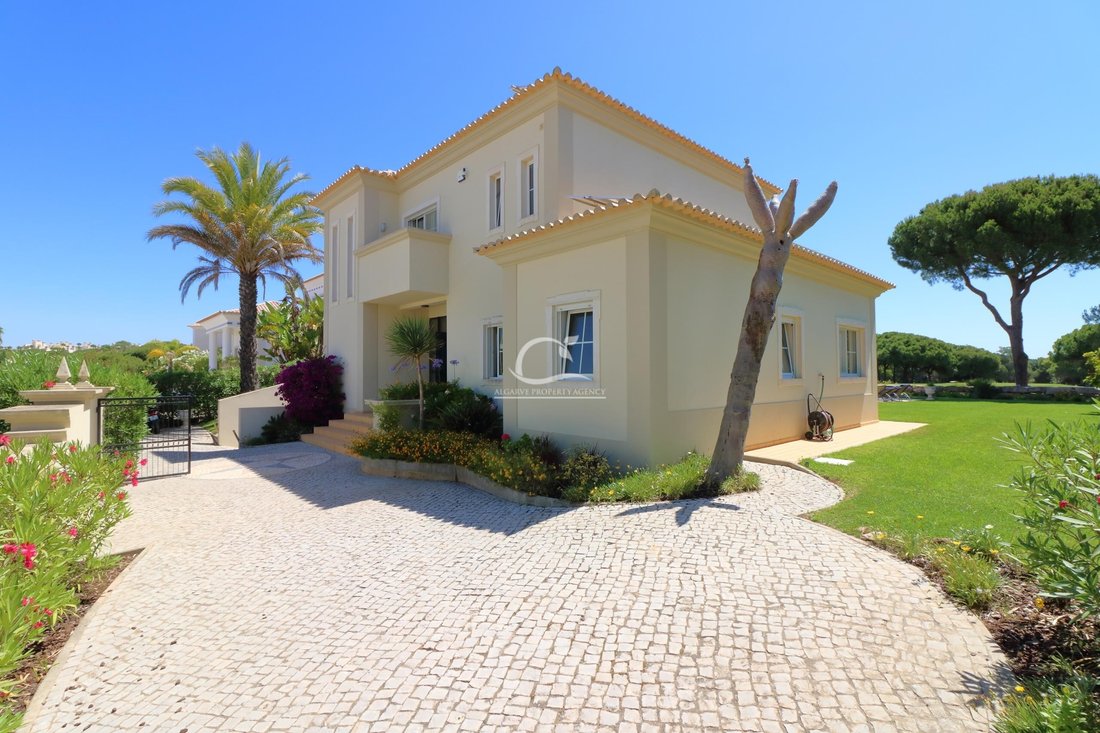 Villa in Vilamoura, Quarteira, Algarve 2 - 15035939