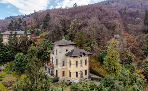 Villa in Stresa, Piedmont, Italy 1