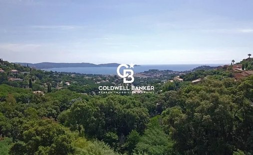 House in Sud, Cavalaire-sur-Mer, France 1
