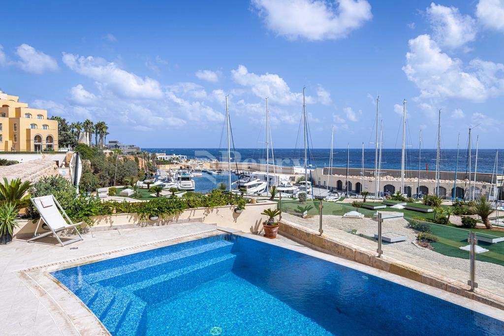 Apartment in Saint Julian's, Malta 3 - 15042787