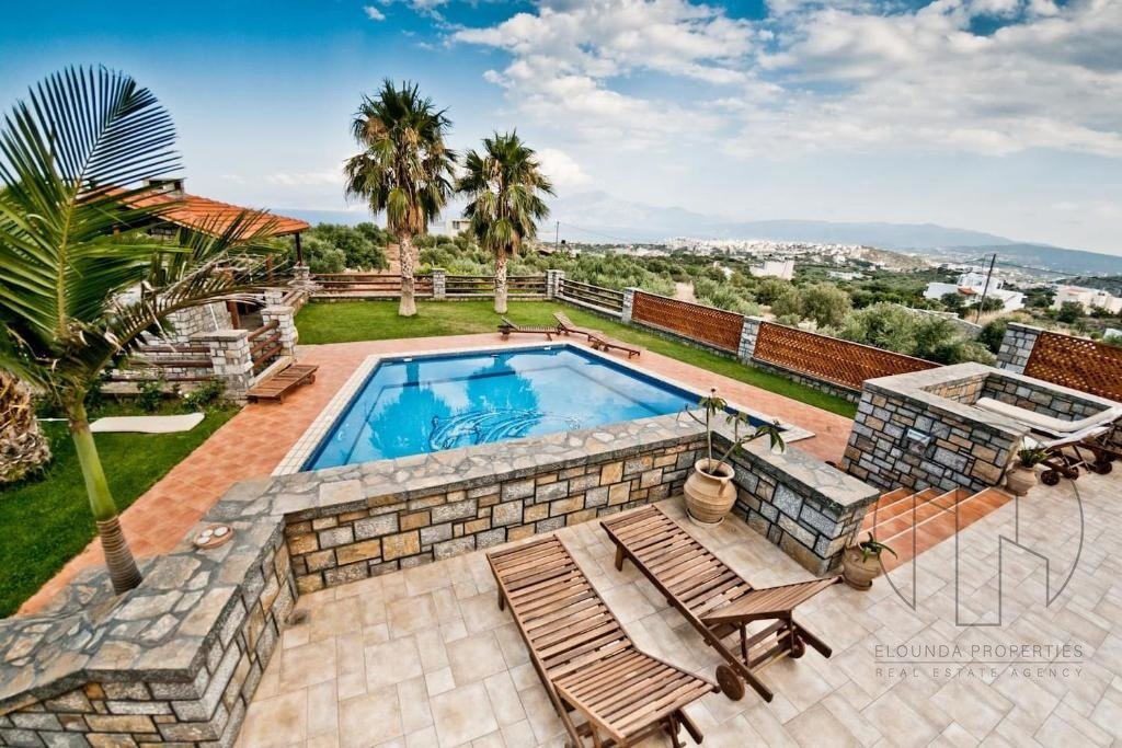 Villa in Community of Agios Nikolaos, Agios Nikolaos, Greece 1 - 15037932