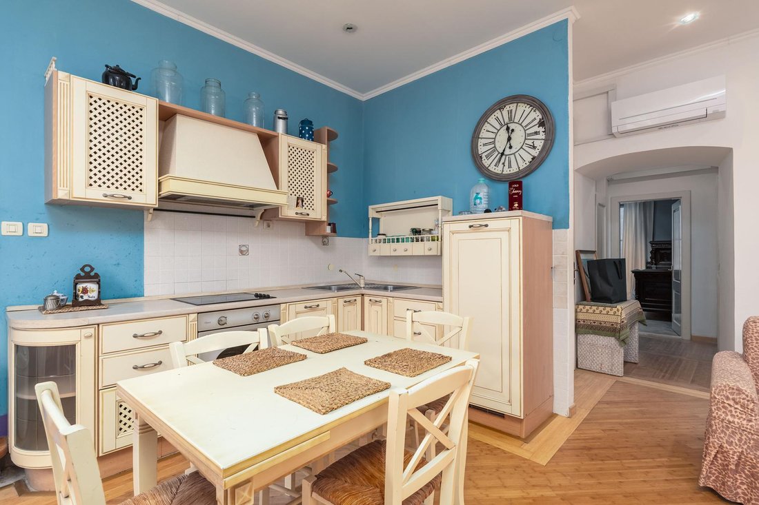 Apartment in Gradski kotar Grad, Dubrovnik, Dubrovnik-Neretva County 3 - 15037655