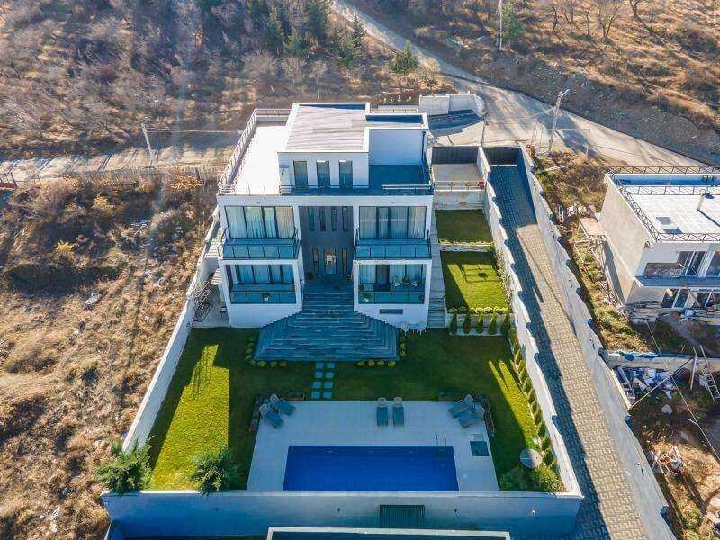 Villa in Tbilisi, Tbilisi, Georgia 2 - 15035839