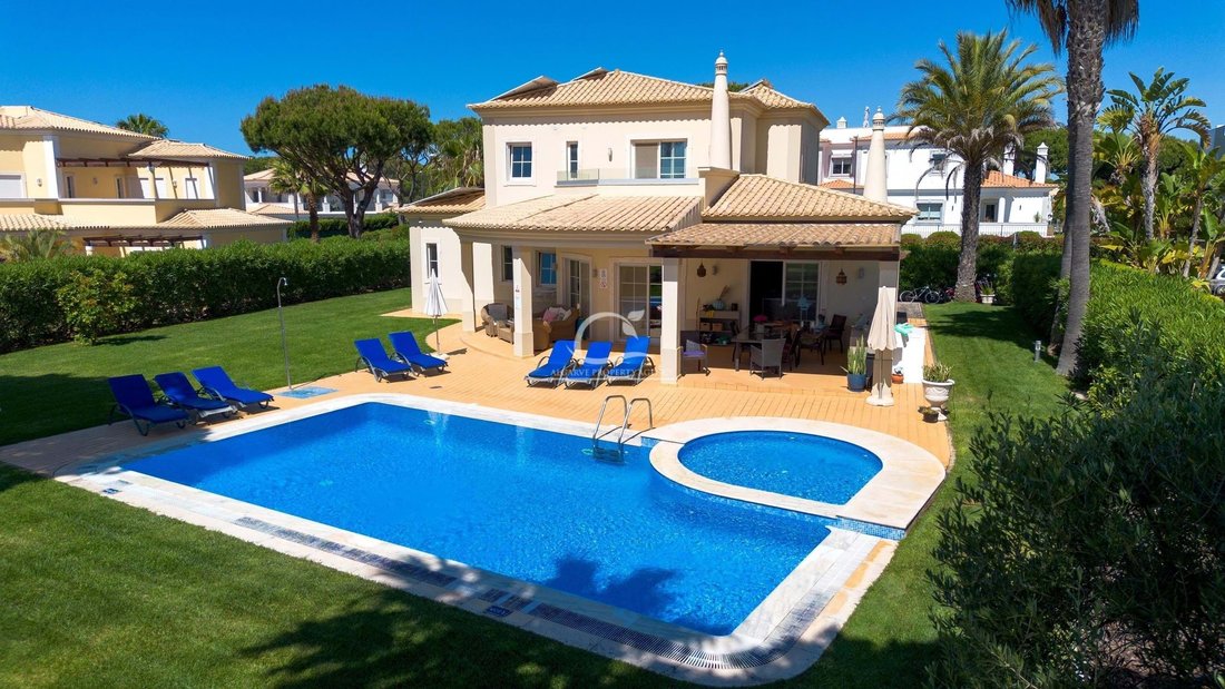 Villa in Vilamoura, Quarteira, Algarve 3 - 15035939