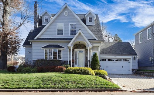 House in Bergenfield, New Jersey, United States 1