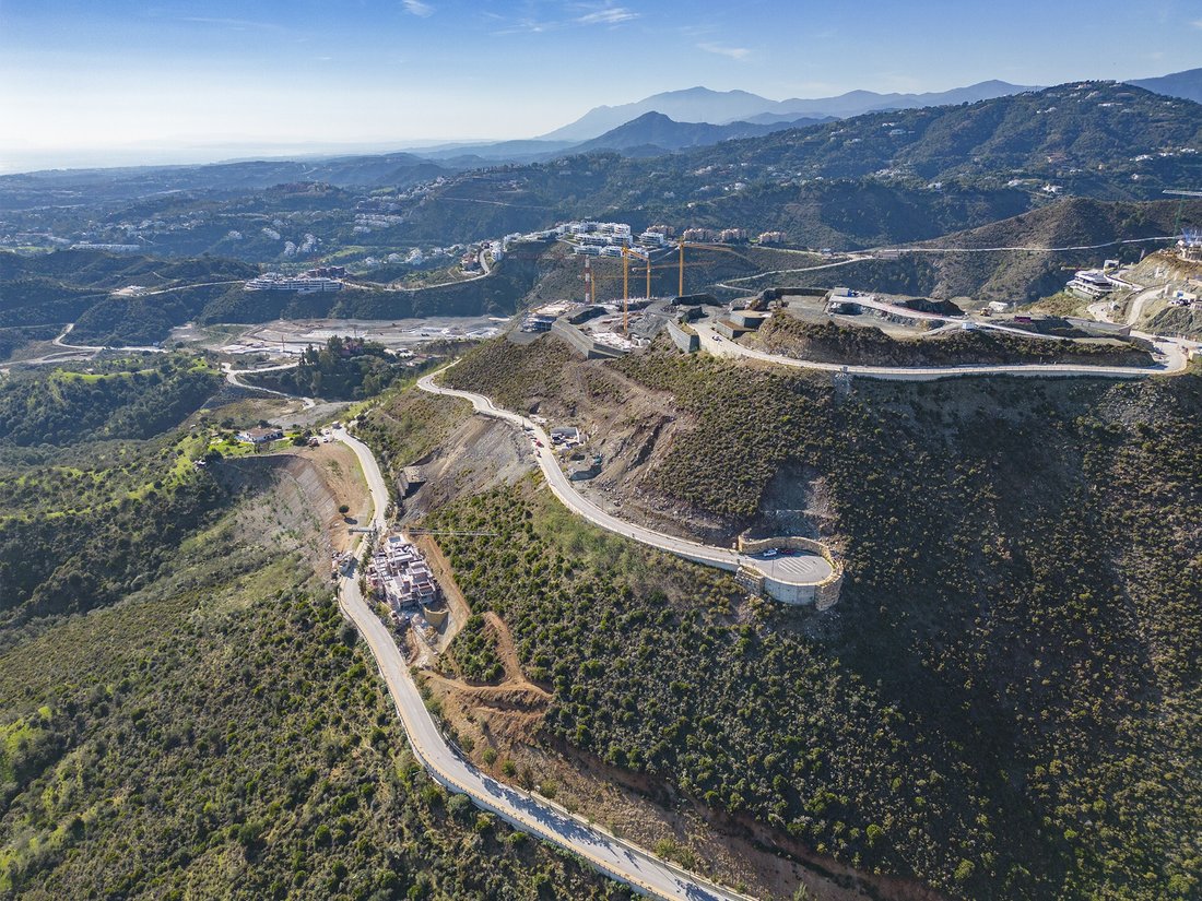 Land in La Quinta, Benahavis, Andalusia 5 - 15039043