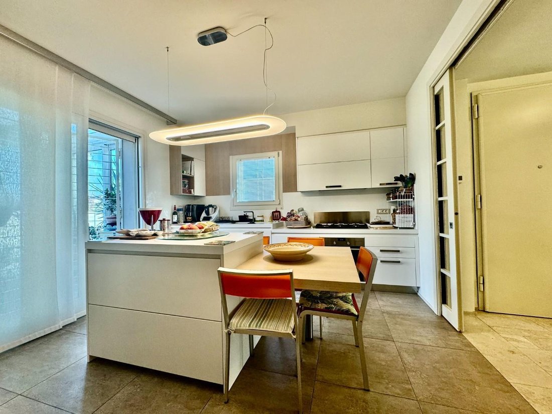 Villa a Pontedera, Toscana, Italia 5 - 15036958
