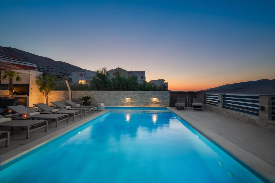 Villa in Pag, Croatia 4 - 15043576