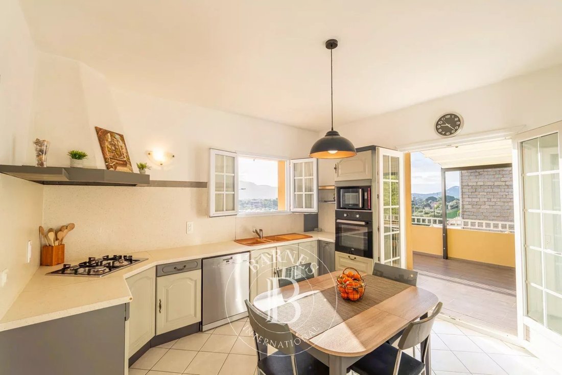 Villa in Porto-Vecchio, Corsica, France 4 - 15043341
